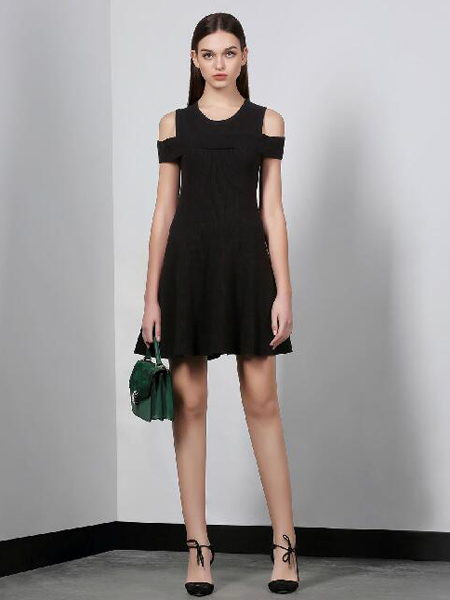 千細女裝皮裙 時尚與個性的完美融合